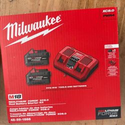 Milwaukee Forge 8.0 Bundle With Dual Bay Rapid Charger M18
