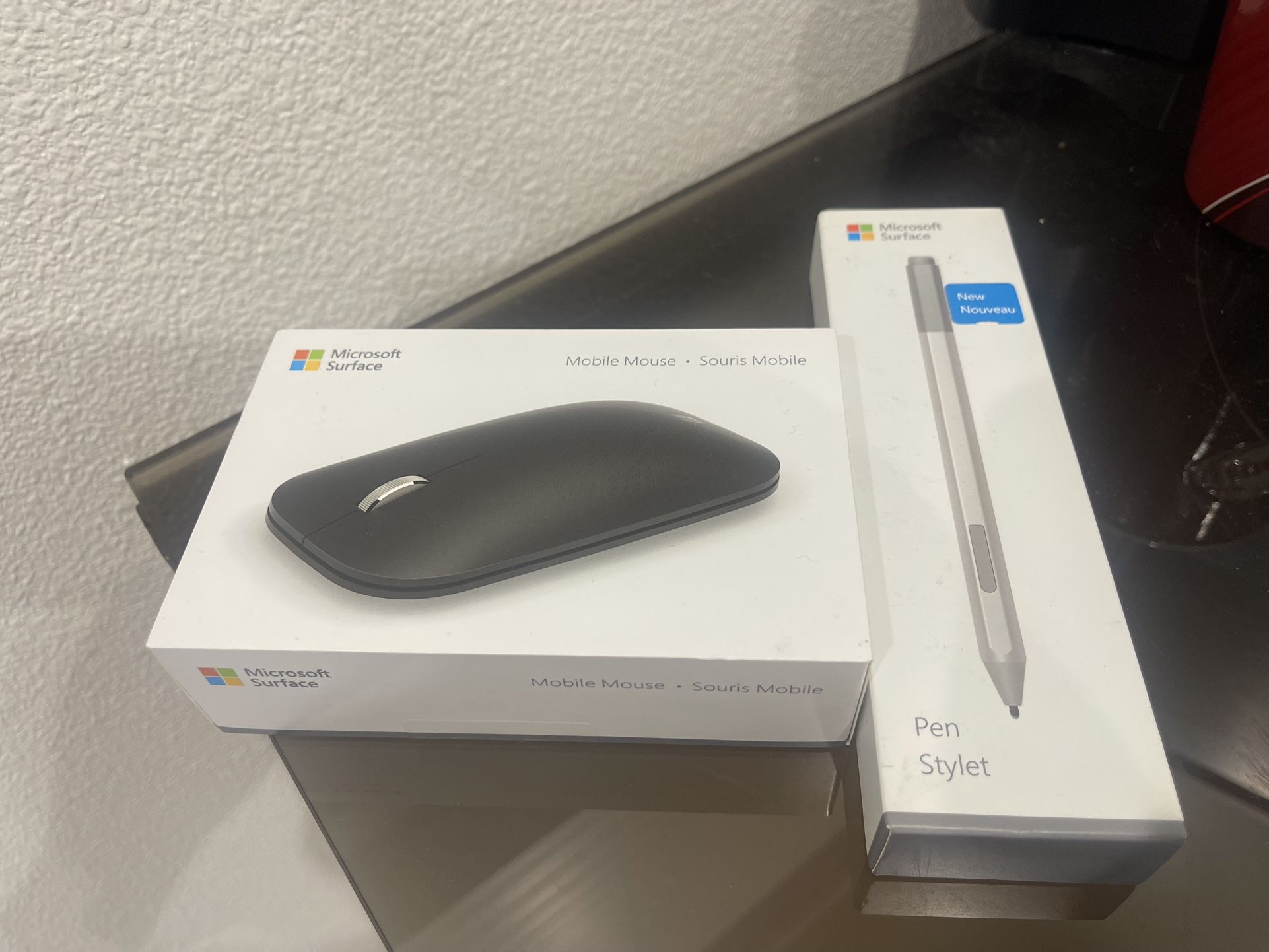 Microsoft Surface Mobile Wireless Mouse And Tablet Pen
