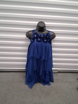 Girls dress