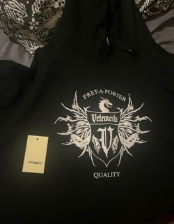 Vetements Pret-A-Porter