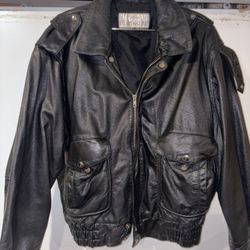 Men’s Medium Leather Jacket Vintage 