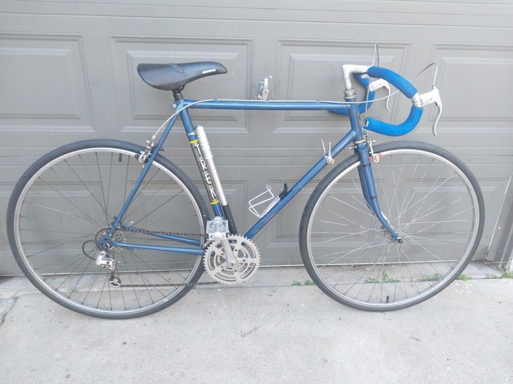 Vintage Trek 610 Large Frame (23"/58cm) Road Bike