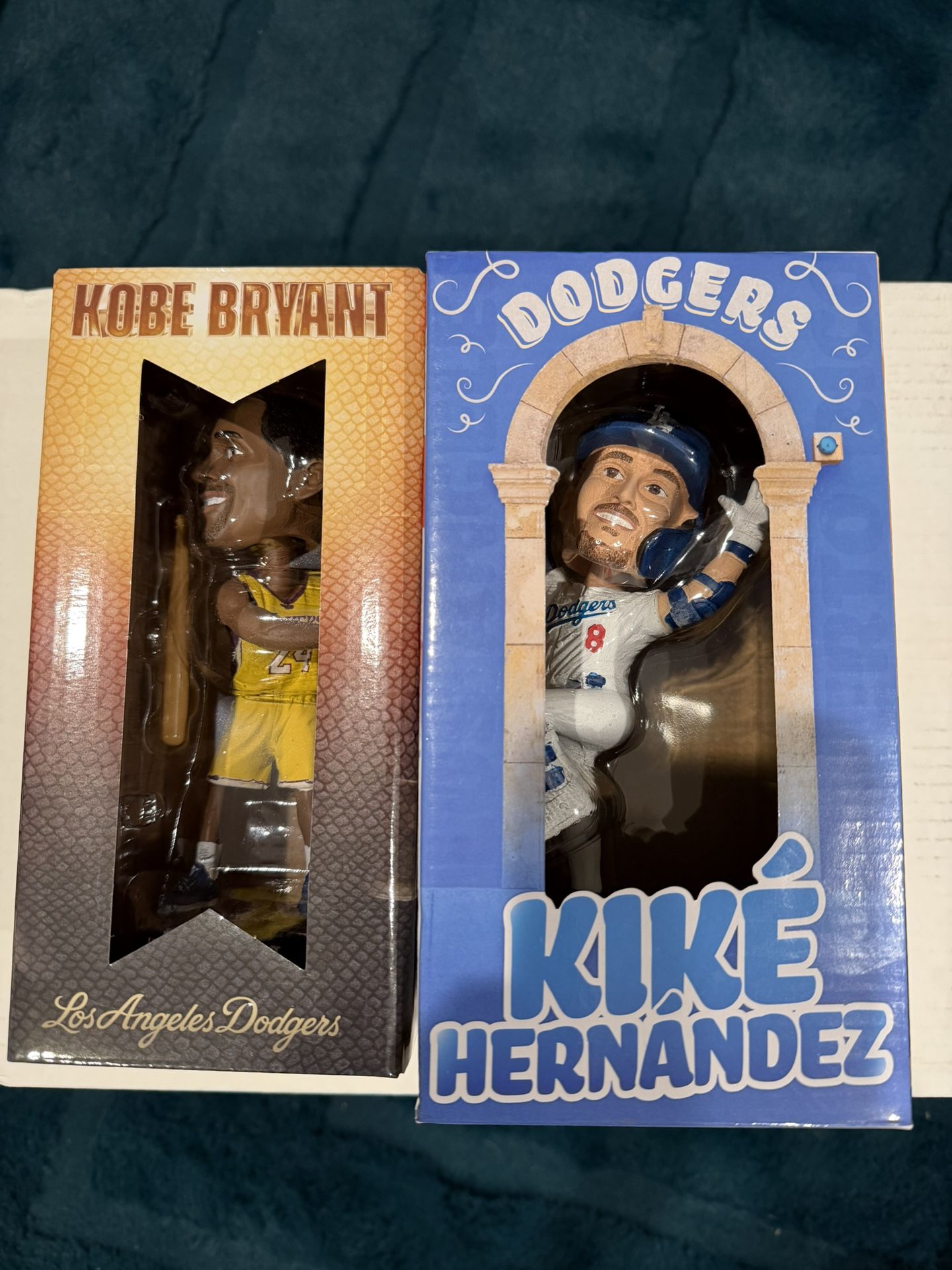 Dodgers Bobble Heads Kobe And Kike