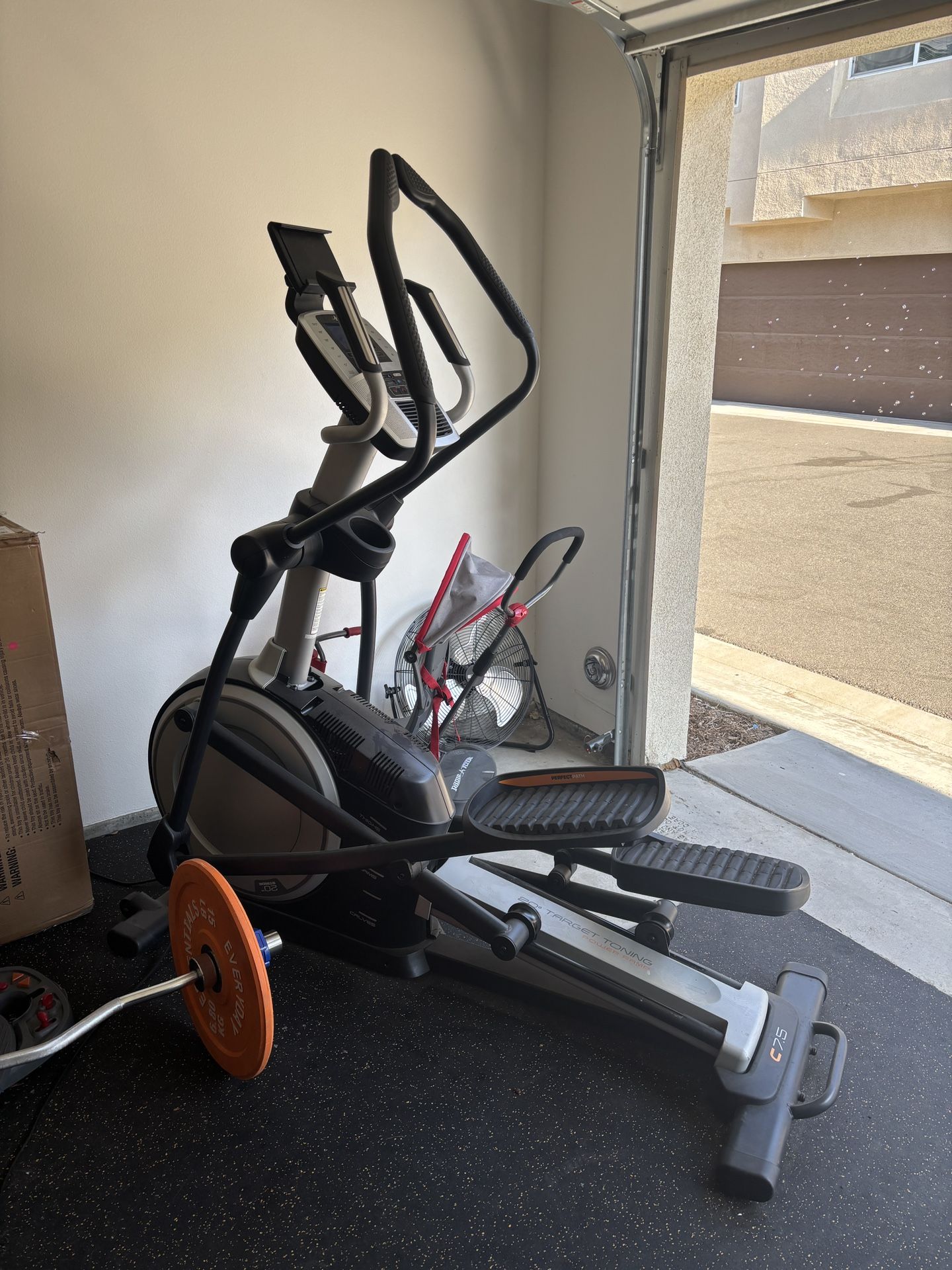 NordicTrack C7.5 Zero Impact Elliptical