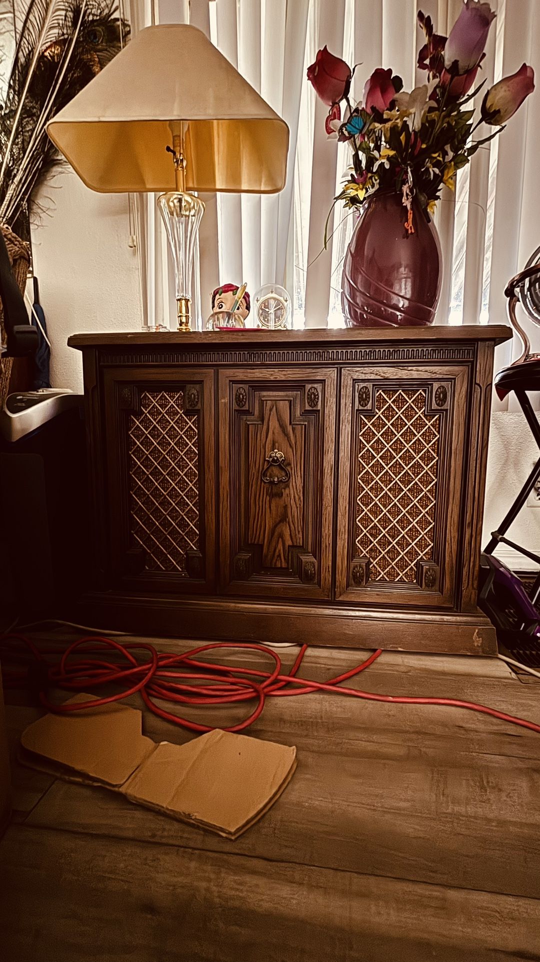 Vintage Magnavox Stereo Console system