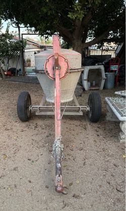Canoga Cement Mixer