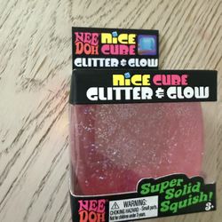 Nice Cube Needoh Pink 