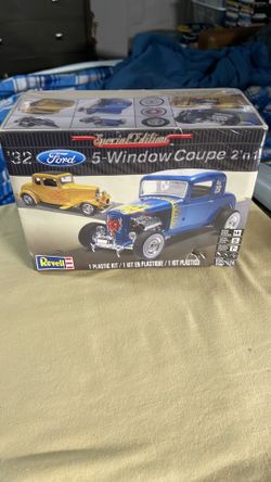 Ford 5-window coupe toy
