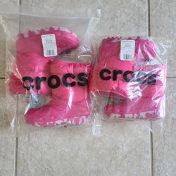 NWT Crocs Snow Boots