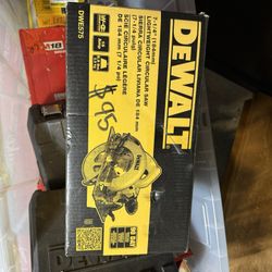 Dewalt Circular Saw Brand New Corded  