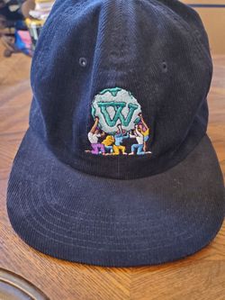 Worble corduroy skateboard hat snap back black