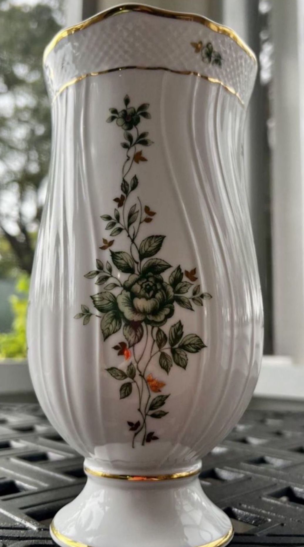 Vintage Hollohaza 1777 Hungary vase porcelain green flowers gold trim In excellent condition  Marked  RARE  Approx 8.5” H x 4.5” W