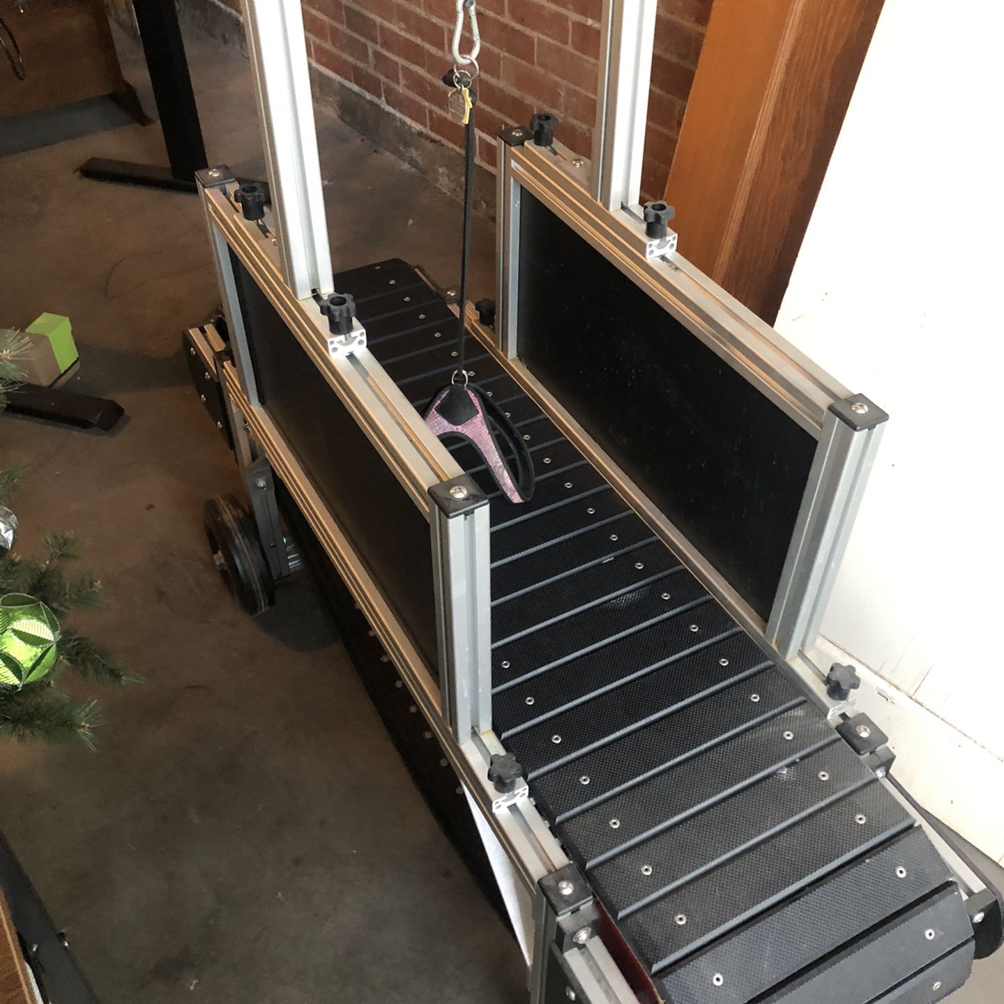 Dog slat mill for sale hot sale