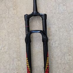 Rock Shox Lyric 29" Charger Rct3