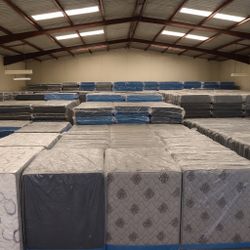 (NUEVOS) 😴 Colchones Enganche Desde $1 LIQUIDACIÓN OUTLET KINGS QUEENS FULLS TWINS En Plastico!!😴