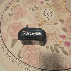 Makita 40V max XGT 4.0Ah Lithium-Ion Battery (BL4040). 
