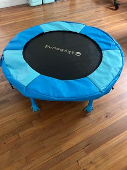 Kids trampoline