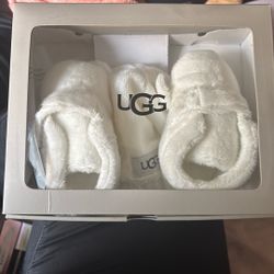 UGG Bixbee & Booty Set