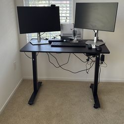 Hydraulic Desk