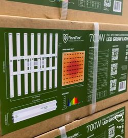 Floraflex 700w New LED Grow Light