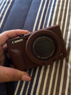Canon PowerShot G7X Mark III