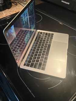 MacBook Pro 13’ 2019