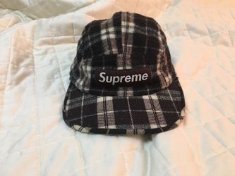 Supreme hat Thumbnail