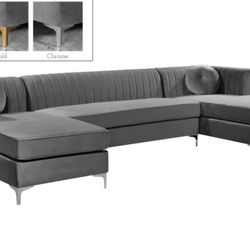 Graham Velvet Grey 3pc. Sectional

