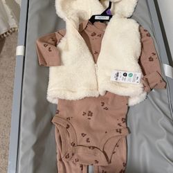 Carter Baby Girl Outfit