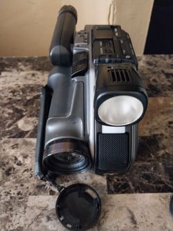 Jvc old school camcorder camera for repair.