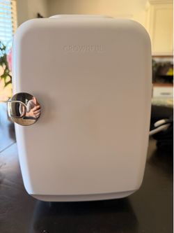 Like-New Mini Skincare/Personal Refrigerator- White