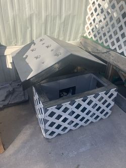 Dog house