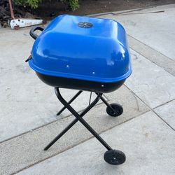 Americana Portable Charcoal Grill