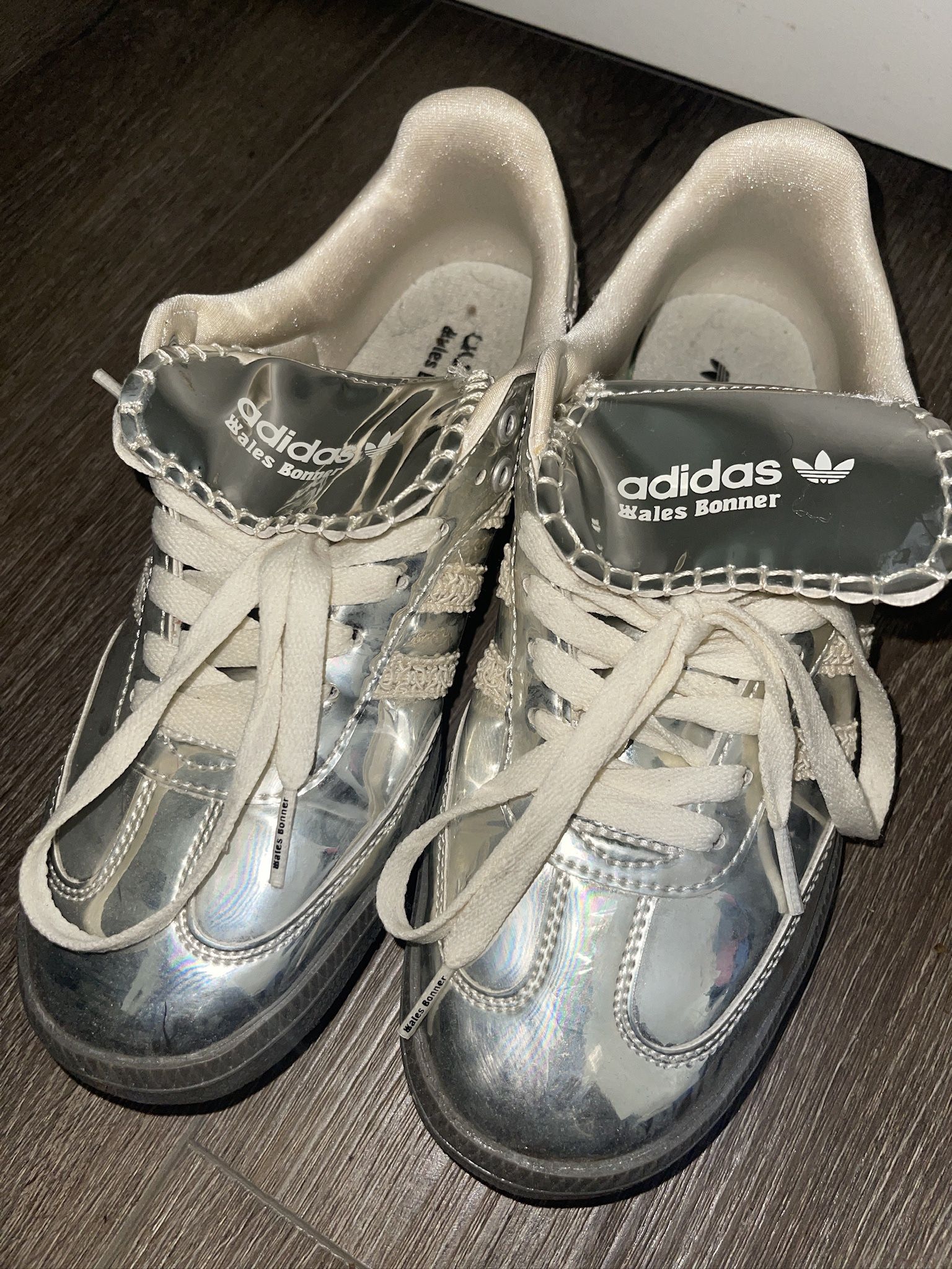 Wales bonnet X Adidas