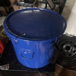 Grease Bucket (unused)
