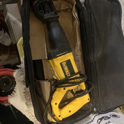 Dewalt Saw