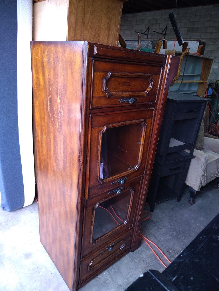 Credenza