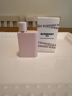 women’s perfume Burberry her women’s perfume