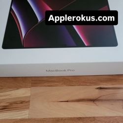 MacBook Pro M2 