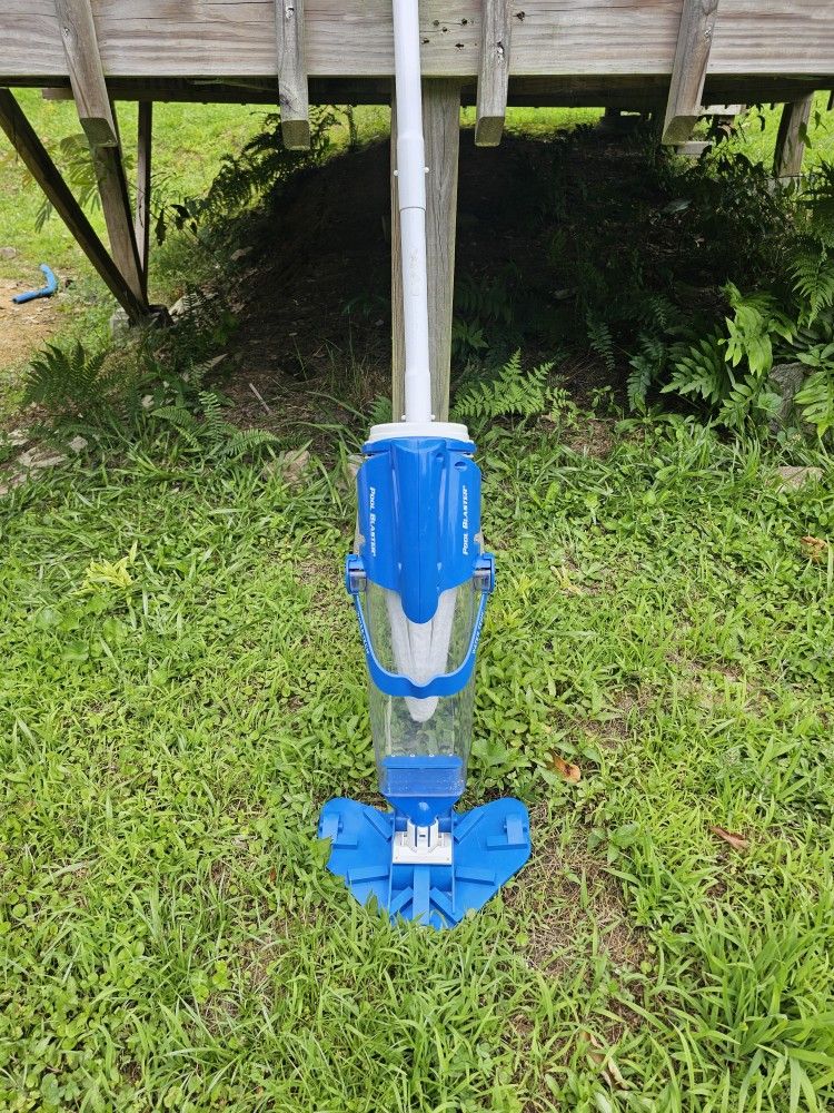 Water Tech Pool Blaster Pool Vacuum Cleaner