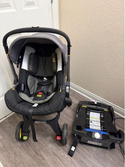 Doona+ Car seat/stroller With Base