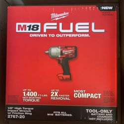 Milwaukee Fuel 1/2 Impact Wrench 1400 FT-lbs