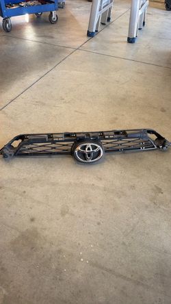 Toyota Front Grille with Emblem