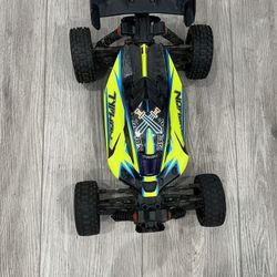 ARRMA Typhon 4x4 3S BLX RTR RC Buggy