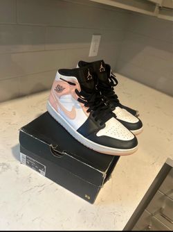 Jordan 1 Mid