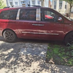 2010 KIA Sedona