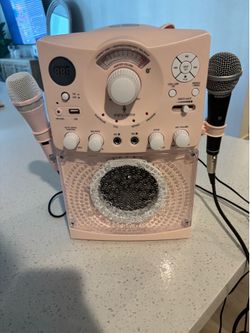 Karaoke machine (light pink)