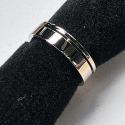 18kt Solid White Gold Ring