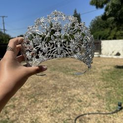 quince crown swarovski crystal