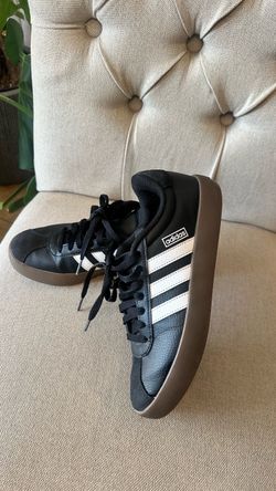 Adidas VL court black sneakers size 6 us